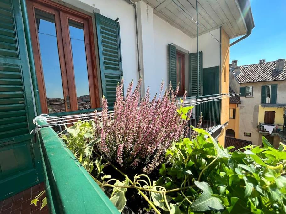 2-Bedroom Flat In The Heart Of Bergamo City Centre Bagian luar foto